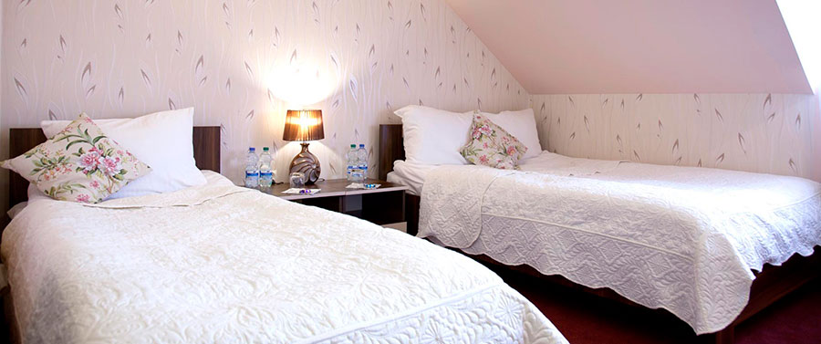 PRYYMUS hotel Radom noclegi wakacje apartamenty Polska