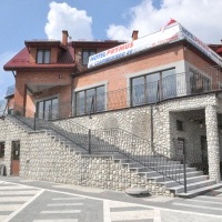 PRYYMUS hotel Radom noclegi wakacje apartamenty Polska