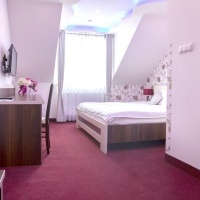 PRYYMUS hotel Radom noclegi wakacje apartamenty Polska